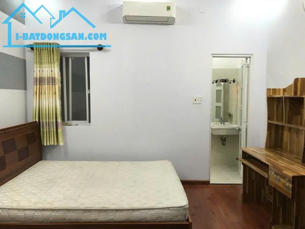 Chính chủ bán nhà 2 tầng trên 72m2 đất - Mặt tiền đường lớn Thống Nhất - Giá thiện chí 9.5 - 2