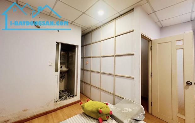 Hoàn công đủ, nhà 3 tầng, Hoàng Hoa Thám Bình Thạnh, xe hơi vào tận cửa, nhỉnh 3 tỷ - 2