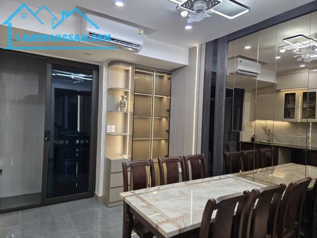 💥B.án nhà TÔN ĐỨC THẮNG 👉 ĐỐNG ĐA, 51m2 - Mặt tiền rộng 👉 10 tỷ 👉 NỘI THẤT lung linh - 3