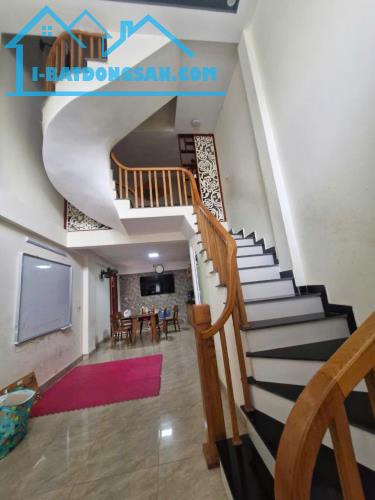 🏡 Bán nhà đẹp - View Sông Nhuệ - Ngõ ô tô tránh nhau - Gần KĐT Xa La, 70 m2 giá hơn 12 tỷ