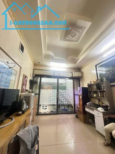 NHÀ ĐẸP 4 TẦNG - MẶT TIỀN KINH DOANH LÊ VĂN LƯƠNG, QUẬN 7 – 46M2-CHỈ NHỈNH 10 TỶ - 3