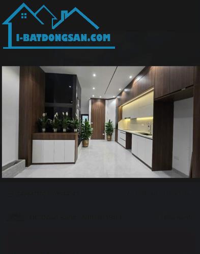 Đống Đa Mặt tiền 4.5M - 5 tầng Thang máy - Full nội thất - Ô tô đỗ cửa.