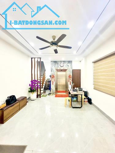 Bán nhà  LẠC LONG QUÂN  oto tránh thangmáy - kinh doanh –văn phòng- 95 M 6tầng 27.2 tỷ - 3