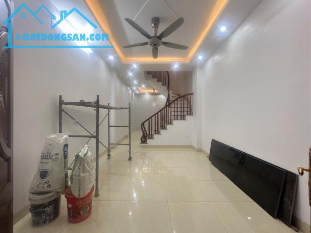 +bán nhà quang Trung hà đông,37m2 xây 5 tầng mới cóng, giá đầu tư - 1