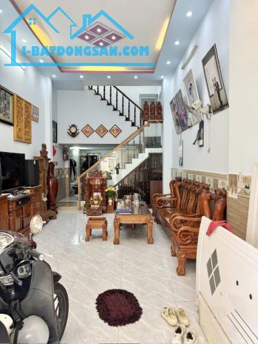 MẶT TIỀN KINH DOANH - GIÁP NGUYỄN OANH & NG.V.LƯỢNG - ĐG 6M THÔNG - 60M² - 3 TẦNG - 1