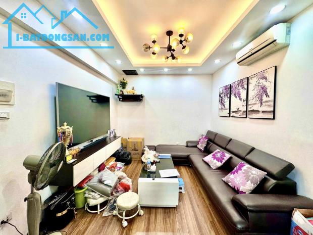(LÔ GÓC) Bán chung cư B11C Nam Trung Yên 60m 2PN nhỉnh 4 tỷ slot oto siêu thoáng trung tâm - 3