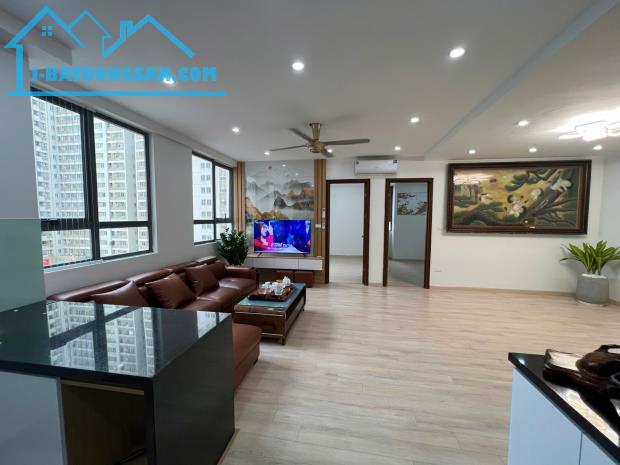 Hiếm siêu rẻ - bán gấp căn hộ cao cấp  160m2 - Lê Đức Thọ - Dương Khuê - Giá chỉ 7,55 tỷ - 1