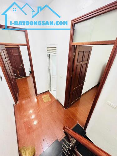 BÁN NHÀ CẦU GIẤY – 46m² – 4 TẦNG – MT 5.2m – NGÕ 3 GÁC – 11.6 TỶ - 2