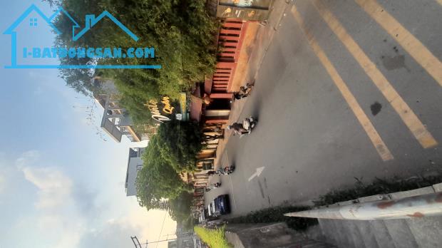 Bán Nhà Mặt Phố Quận Tây Hồ 205m4T MT8,5m 2 THOÁNG 60 Tỷ Âu Cơ. - 4