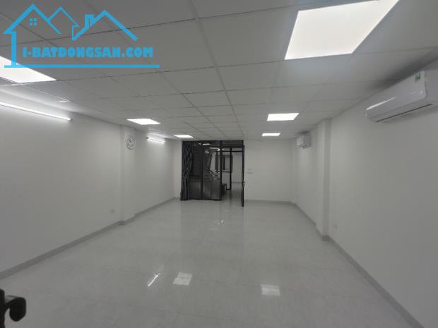 Toà nhà văn phòng Lạc Trung 85m2, 8 tầng, thang máy phân lô VIP trung tâm quận Hai Bà - 1