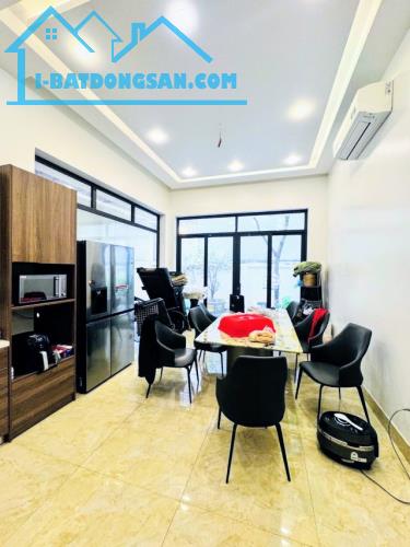 NGỌC THỤY HIẾM - NGÕ THÔNG 4 THOÁNG - GARA Ô TÔ - BT SÂN VƯỜN DT200m- MT12m-25T - 1
