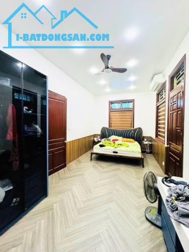 NGỌC THỤY HIẾM - NGÕ THÔNG 4 THOÁNG - GARA Ô TÔ - BT SÂN VƯỜN DT200m- MT12m-25T - 2