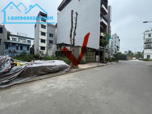 CHỦ GỬI BÁN MẢNH ĐẤT TĐC TRUNG TÂM NGỌC THỤY 90M2 CÓ VỈA HÈ GIÁ 255TR/M - 1