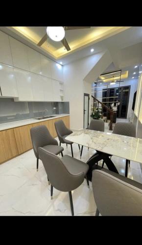 Bán căn hộ sổ đỏ vuông đẹp đào tấn - 1