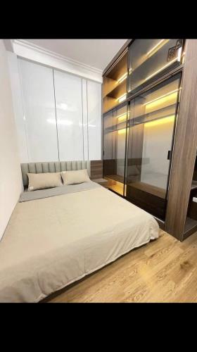 Bán căn hộ sổ đỏ vuông đẹp đào tấn - 2