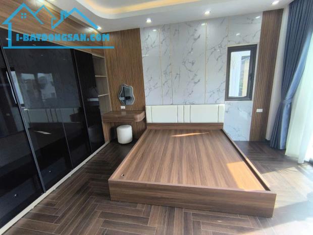 TUYỆT PHẨM KHU PHÂN LÔ QUÂN ĐỘI 918, 45M, 7T, MT4.5M, LÔ GÓC, THANG MÁY, SÁT SÂN GOLF. - 3