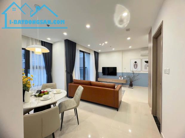 NHÀ ĐẸP HIỆN ĐẠI tại Vinhomes D
