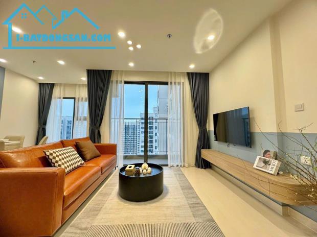 NHÀ ĐẸP HIỆN ĐẠI tại Vinhomes D
