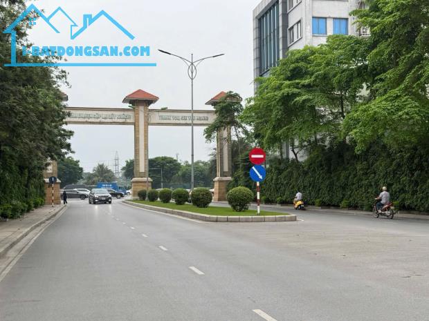 Nhà đẹp nội thất xịn đường ô tô tránh khu Quân Đội 918 Phúc Đồng DT 45m2 . Giá 16.38 tỷ - 5