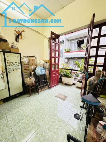 Bán nhà 57m2, Hẻm xe tải 6m Đường Huỳnh Thiện Lộc, Quận Tân Phú - 2