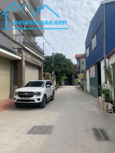 BÁN ĐẤT ĐÔNG DƯ TRUNG TÂM GIA LÂM – ĐƯỜNG Ô TÔ TRÁNH, GIÁ NHỈNH 2 TỶ