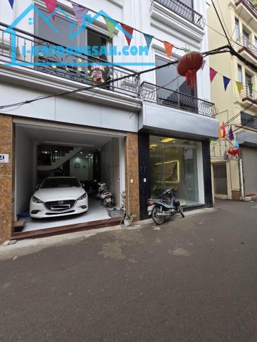 TRUNG TÂM THANH TRÌ, Ô TÔ VÀO NHÀ 5 TẦNG 48m2 GIÁ 8,3 TỶ