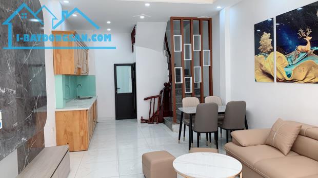 Cần bán nhà phố Quang Trung, quận Hà Đông, ô tô, gần kđt Trần Phú