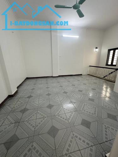 Hàng hiếm, 3T, trung tâm quận HBT, an sinh tuyệt đỉnh, 6.8 tỷ chốt ngay - 3