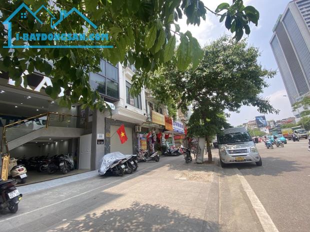 Bán tòa văn phòng mặt phố Đống Đa, 92m*7 tầng, mt 7m, 66 tỷ, thang máy, vỉa hè, kinh doanh