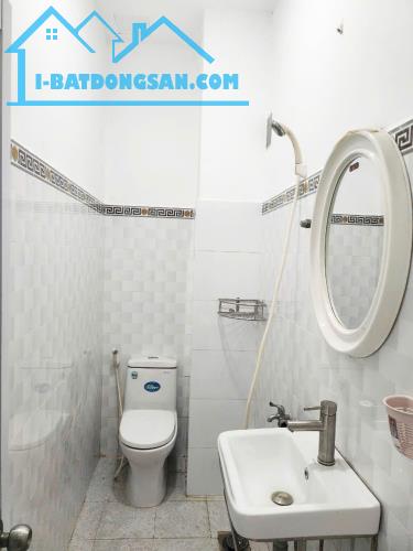 Bán CHDV 4 tầng hẻm xe tải 109 đường Dương Bá Trạc P1Q8. 10.5 tỷ - 3