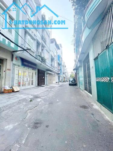 Bán CHDV 4 tầng hẻm xe tải 109 đường Dương Bá Trạc P1Q8. 10.5 tỷ - 4