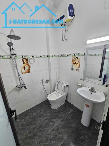 Bán nhà An Dương Vương, Tây Hồ 34m2, 5 tầng, giá 6.38 tỷ - 4