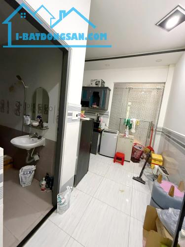 Nhà 4*10m hẻm 1647 Phạm Thế Hiển P4Q8 - 1