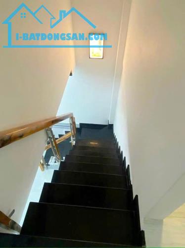 Nhà 4*10m hẻm 1647 Phạm Thế Hiển P4Q8 - 4