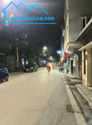 NHÀ ĐẸP CẠNH KĐT VIỆT HƯNG LONG BIÊN, Ô TÔ VAO NHÀ, GẦN PHỐ, DT 48M2 CÓ 7.X TỶ - 4