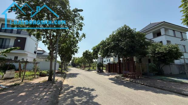 Bán lô đất biệt thự 200m2, Khu Đô Thị Nam Đầm Vạc, Vĩnh Yên Sẵn sổ lh_0987673102 - 1