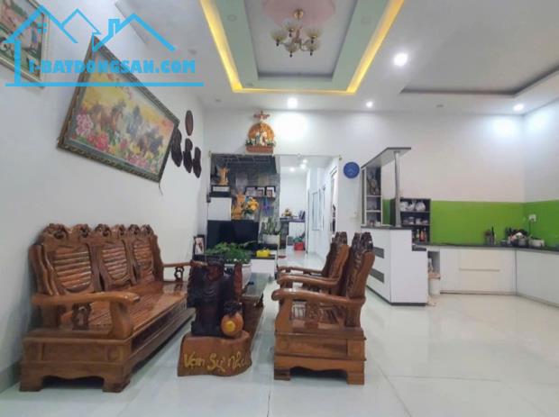 ♣ Nhà Kiệt Ô Tô gần MT Lê Văn Hiến, Bãi Tắm Sơn Thuỷ, 105m2, 3.75 tỷ