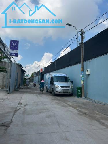 Bán vị trí siêu đẹp, nhà 4 tầng,  5,7m x 20,5m, Trường Chinh Q12, Hẻm xe hơi , nhỉnh 5 tỷ - 2