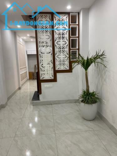 CCMN PHỐ THÁI HÀ- ĐỐNG ĐA - 7 PHÒNG- FULL NỘI THẤT HIỆN ĐẠI - 9.9 TỶ