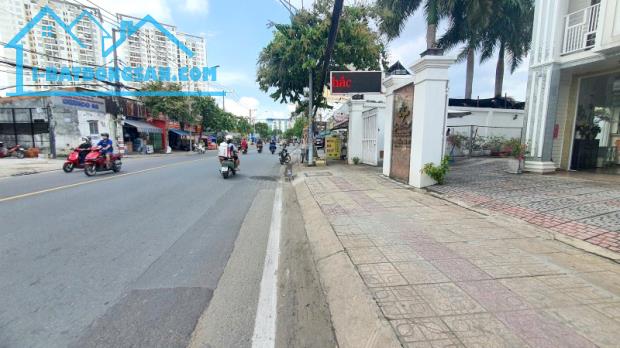 [SIÊU VIP] Mặt Tiền Kinh Doanh Lớn Thủ Đức - Đặng Văn Bi – 341m2 – 2000m2 sàn, Vị Trí - 2