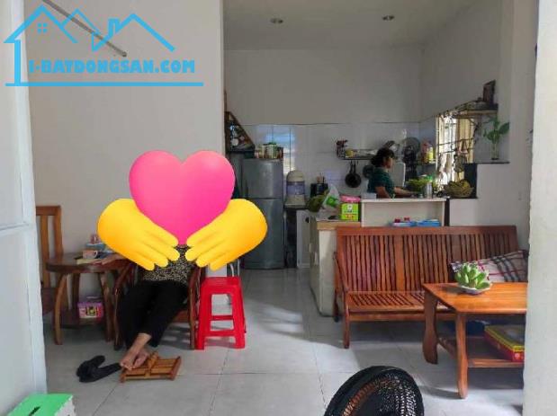 NHÀ 3 MẶT HẺM- SỔ VUÔNG ĐẸP- HOÀN CÔNG ĐỦ -NHÀ VỪA Ở VỪA CÓ 4 PHÒNG TRỌ ĐANG CHO THUÊ - 1