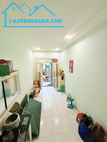 Bán nhà 1 sẹc Bà Hạt 21m2 hẻm 2,5m thông – Giá 3,59 Tỷ tl.
