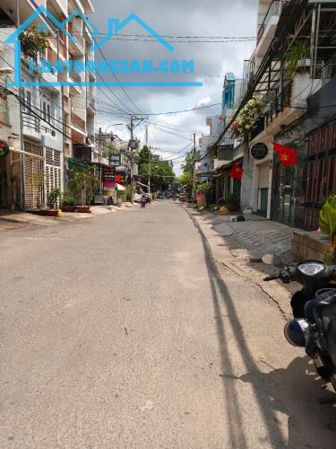 Nhà Mới 4 Tầng đang cho thuê làm vp 30tr/ tháng Cách mặt Tiền 15M Hẻm Thẳng Xe Hơi Sổ