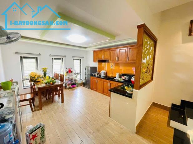 Quận 12, Hiệp Thành,Tô Ký ,  nhà mới đẹp , 5 tầng, 3.5tỷ, tặng nội thất. - 1