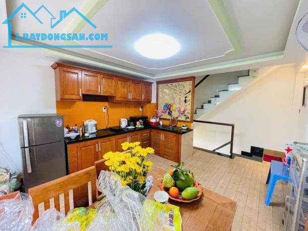 Quận 12, Hiệp Thành,Tô Ký ,  nhà mới đẹp , 5 tầng, 3.5tỷ, tặng nội thất. - 2
