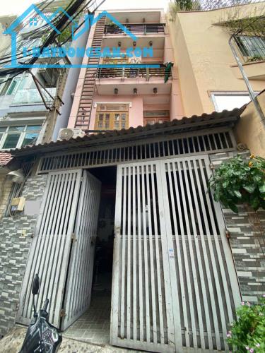 Nhà 4 tầng, hẻm ô tô 7 chỗ, gần mặt tiền Trường Chinh, 5.5 tỷ