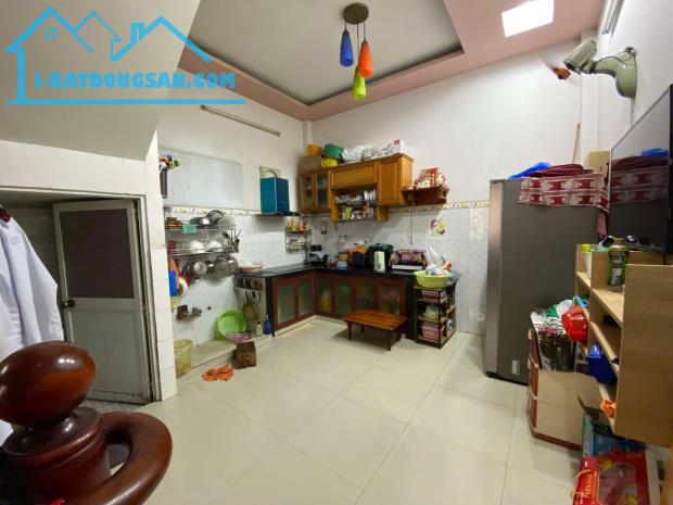 Nhà 4 tầng, hẻm ô tô 7 chỗ, gần mặt tiền Trường Chinh, 5.5 tỷ - 2