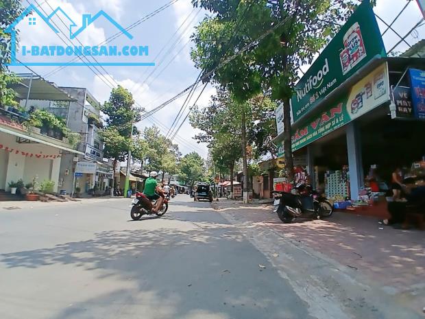 Bán nhà 2 Tầng MẶT TIỀN kinh doanh 139m2, gần chợ Dĩ An - 1
