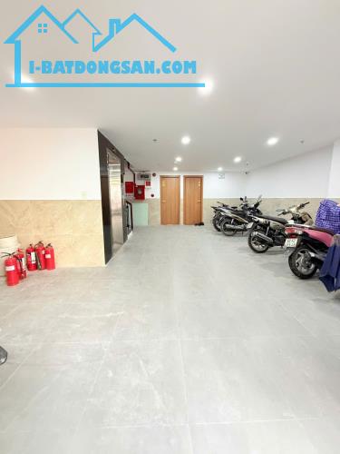 Bán tòa nhà 5 Tầng - 13 CHDV, Hẻm 5m Tống Văn Hên - Trường Chinh, 7x20m, 18.8 tỷ