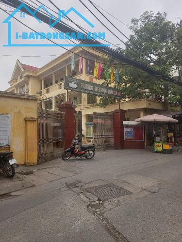 Bán đất tặng nhà Ngô Gia Tự, Long Biên,  ngõ thông, 2 thoáng, ngõ ô tô, 75m2, mặt tiền 5m - 4